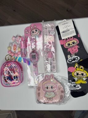 Little Monsters bundle 6 novelty items